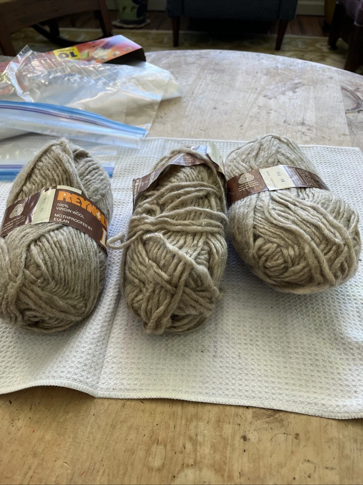 Reynolds Lopi 3 madejas 2 1/2 madejas 3 bolas   Foto 1 de 4