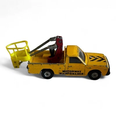 Camión con jaula elevadora de mantenimiento de autopista Corgi Mazda b1600 diecast No. 413 Foto 1 de 4