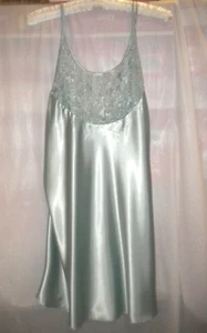 PRETTY LACY SLEEVELESS NIGHTGOWN MINT GREEN SZ L SATIN SECRET TREASURES BOX21 - Picture 1 of 4