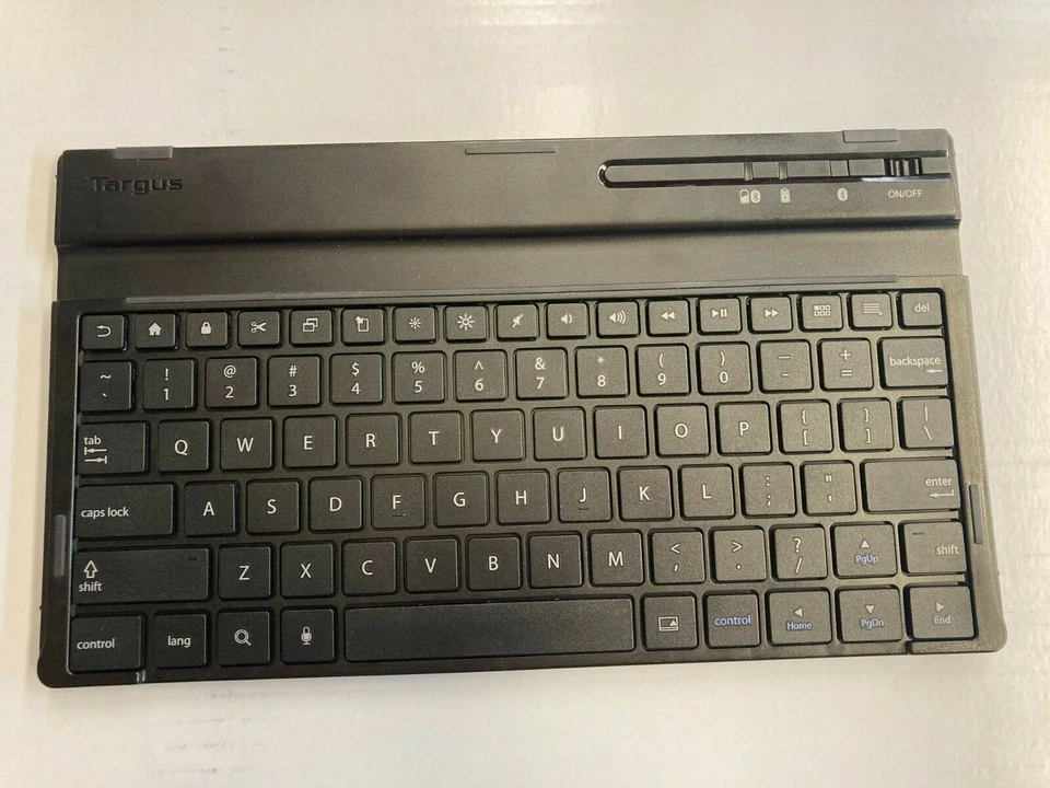 Teclado Bluetooth Targus SOLO para Samsung Galaxy Tab 3 10.1 THZ219US - *MIRA* Foto 1 de 1