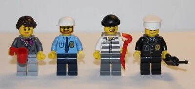 Set of 4 Lego minifigures from set #3661 Bank & Money Transfer - Image 1 of 4