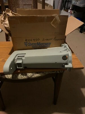 Carcasa de escape Johnson/Evinrude 9,9/15 hp 1993+ Foto 1 de 4