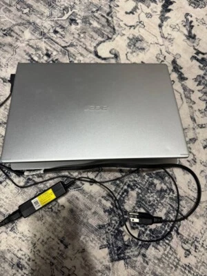 laptop computers used Acer Aspire 5, 15'6  silver RAM 12GB - Image 1 of 3