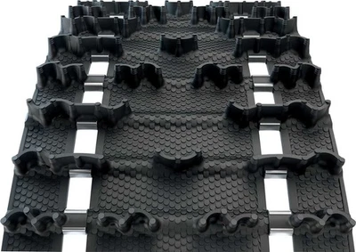 Camso Cobra Hi-Performance Trail Tracks-15in. x 121in. for 1992 Polaris 500 SKS - Image 1 of 4