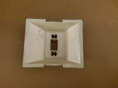 Cadillac Fleetwood Deville 1977-1992 puerta luz cortesía carcasa 3067142 OEM 2 Foto 1 de 3