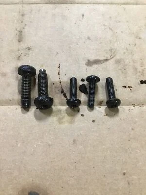 Оборудование масляного насоса и отстойника 98 Ford Ranger 4.0  - Изображение 1 из 4