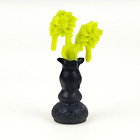 Monster High - Scaris City Of Frights Cafe Cart - Black Vase & Green Plant  Only