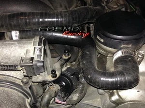 Manguera de ventilación/respirador de admisión del cárter del motor PORSCHE Cayenne-S 955 03-06 4,5 L - Imagen 1 de 2