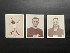 FOOTBALL CIGARETTE CARD 1933 WILLS ISSUES LARGE CARDS 3X VFL OAKLEIGH