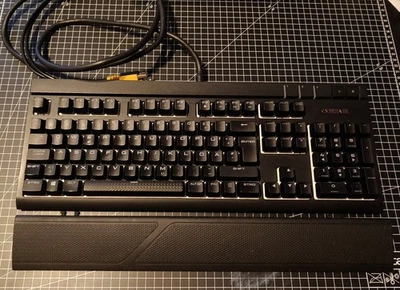 Corsair Strafe RGB Mechanische Gaming-Tastatur  - Bild 1 von 4