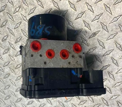 2008 Dodge Caravan Chrysler Town and Country Anti-lock Brake Pump Assembly Used Foto 1 de 3