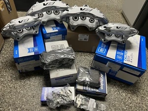 2009-13 Cadillac CTS-V Silver 6 Piston Brembo Brake calipers + ACD Brake pads - Picture 1 of 5
