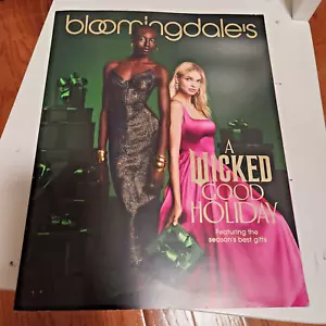 Holiday 2024 Bloomingdale's Katalog " A Wicked Good Holiday " Buch ansehen - Bild 1 von 1