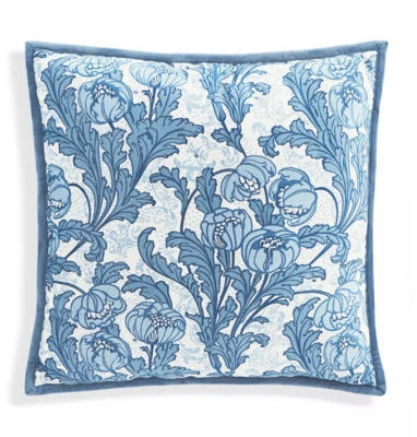 Almohada decorativa floral nueva Martha Stewart, 18x18”, azul 👍 Foto 1 de 4