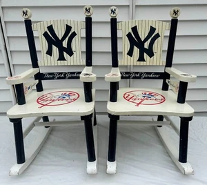 Two (2) New York Yankees Wooden Rocking Chairs - The Danbury Mint - Picture 1 of 24