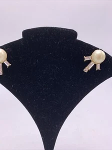 Neu ohne Etikett Brooks Brothers Ohrringe goldfarbene Perlen & Kristall 0,75 Zoll JS836 - Bild 1 von 6