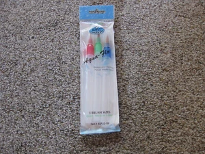 ROYAL & LANGNICKEL AQUA-FLO 3 PIECE WATERCOLOR BRUSH SET, REUSABLE. 3 SIZES - Picture 1 of 2