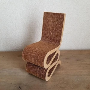 Vitra Design Museum Miniature Wiggle Side Chair Frank Gehry designed in 1972 - Picture 1 of 11
