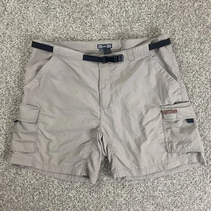 REI Belted Cargo Shorts Womens 16 Beige UPF 50 Hiking Outdoor 100% Nylon - Picture 1 of 14