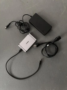 CalDigit Thunderbolt TBT4 Element Hub -- 4x 40GB/s Tbolt, 4x USB 3.2 Gen2 10Gb/s - Bild 1 von 4