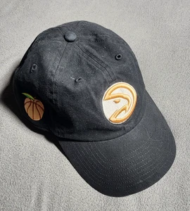 Gorra marca 47 OSFA negra melocotón bordada ajustable Atlanta Hawks NBA - Imagen 1 de 15