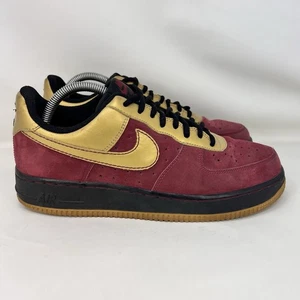 Scarpe Nike Air Force 1 Team Rosso Oro Donna Taglia 9,5 - Foto 1 di 7