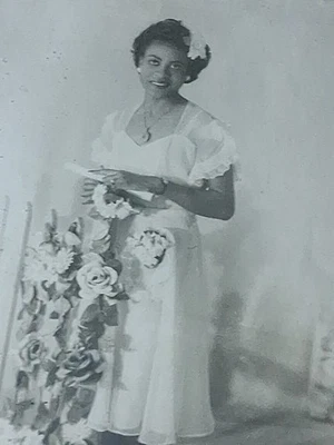 优雅的古董非裔美国人新娘大约 20 世纪 40 年代 50 年代 8 X 10 带框 — 第 1/4 张图片