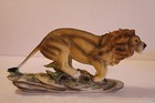 33cm RUNNING MALE LION ORNAMENT - AFRICAN BIG CAT MODEL - KING OF THE BEASTS