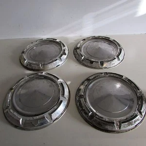 Set 4 copricerchi da 12" originali Ford Taunus 1960-1964 (13293 20A-4-D-2) - Picture 1 of 1