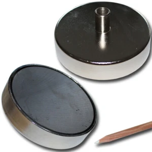 1 PRESA PIATTA PENTOLA MAGNETE FERRITE DURA D100x22 mm FERRITE PRESA FILETTATA 90 KG - Foto 1 di 2