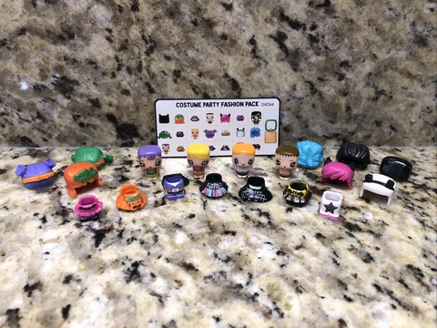 My Mini MixieQ's Costume Party Fashion Series Pack Preowned Cover