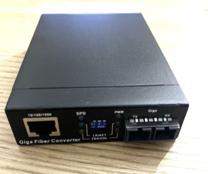 TYCO ELECTRONICS GIGA FIBER Converter 0-1591020-7 PEL-MC-1GB-MMSC-UK - Bild 1 von 6