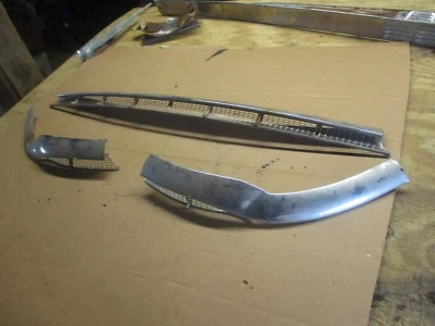 56 Cadillac 1955 convertible Deville serie 62 moldura de parabrisas acero inoxidable Foto 1 de 4