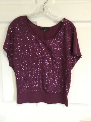 Suéter Heart Soul Mujer Medio Púrpura Secuencia Frontal Manga Corta Usado en Excelente Condición. Foto 1 de 4