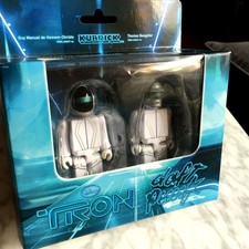 KUBRICK x DAFT PUNK × Disney TRON LEGACY Rare Medicom Bearbrick Japan Be@rbrick