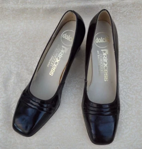 DOLCIS: PRINCESS COLLECTION BY BALLY - VINTAGE 1970s LADIES COURT SHOES UNWORN - Picture 1 of 10