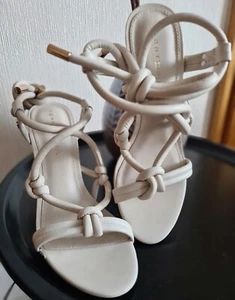 Tommy Hilfiger Sandalen Leder Gr.40 25,5cm Creme Neu! - Bild 1 von 4