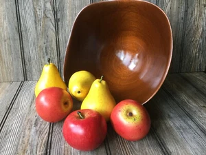 Vintage quadratische braune Mahagoni bewaldete Salatschüssel silberne Füße 10,5 Zoll x 11 Zoll - Bild 1 von 9