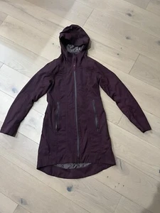 Abrigo Chaqueta LULULEMON Right As Rain Talla 2 Largo Medio Largo - Imagen 1 de 9