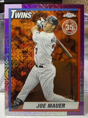 2025 Topps Update Joe Mauer Silver Pack 1990 Chrome Orange Mojo Refractor /25 - Image 1 of 2