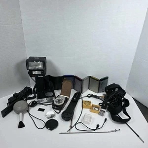 Starblitz Pro-5000 GTZ-TWIN Camera Flash + With Other Camera Equipment  - Picture 1 of 12