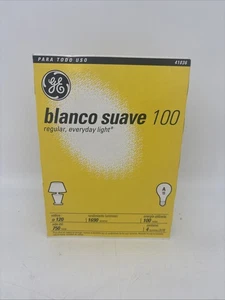 GE Light Bulbs 100 Watt Soft White A19 Fluorescent Bulbs 4 Pack Mexico - Picture 1 of 5