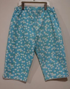 Luli & Me Girls Size 6X Blue and White Floral Elastic Waist Capri Pants - Picture 1 of 2