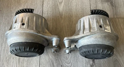 SET OF LEFT & RIGHT 2016 2017 2018 MERCEDES C300 C350e ENGINE MOTOR MOUNTS, OEM - Image 1 of 4