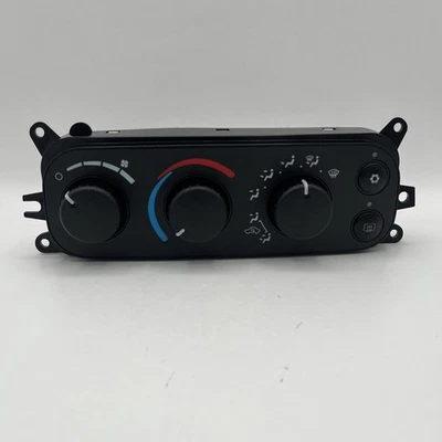 A/C Climate Control Module for Dodge Dakota 2001-2004 Ram 1500 Ram 2500 Ram 3500 Foto 1 de 4