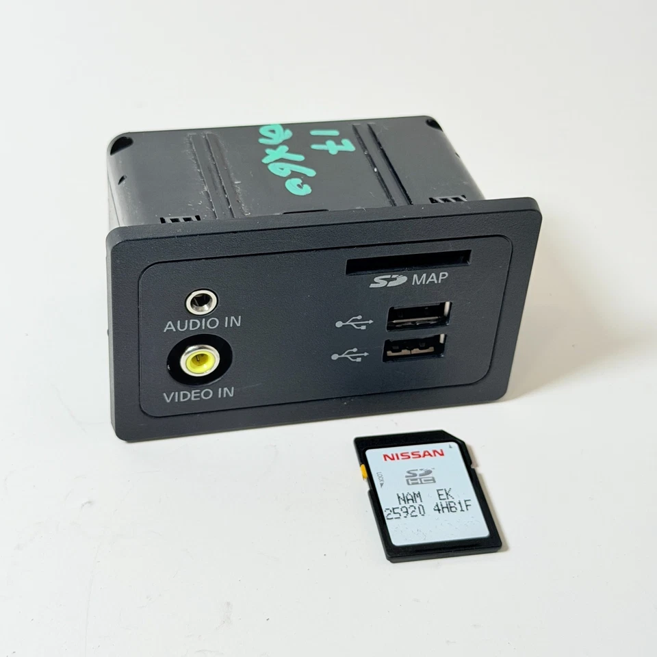 Nissan Pathfinder 2020 consola trasera puerto USB sistema de audio de sonido OEM 284H34GA0B Foto 1 de 4