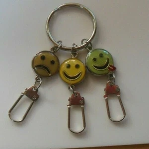 Vintage Enamel Happy Faces Key Ring - Picture 1 of 2