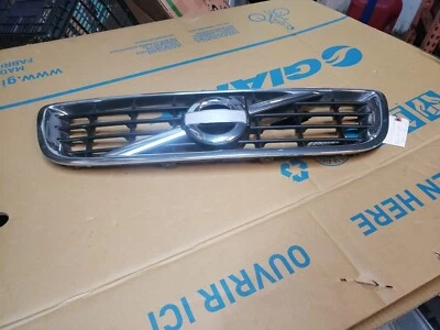 Parachoques delantero Volvo V50 2011 OEM 31290533/31290532/31290757. seminuevo Foto 1 de 4