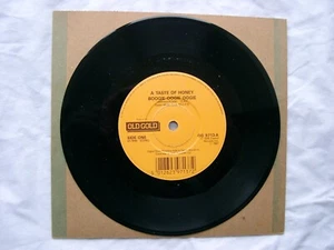 A TASTE OF HONEY, TAVARES Boogie Oogie Oogie, Heaven Must Be Missing An Angel 7" - Picture 1 of 2