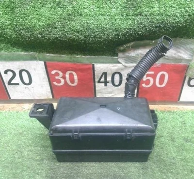 Toyota Land Cruiser 80 series /LX450 Fuse Box RHD (4.2L/ 4FT) - Image 1 of 3